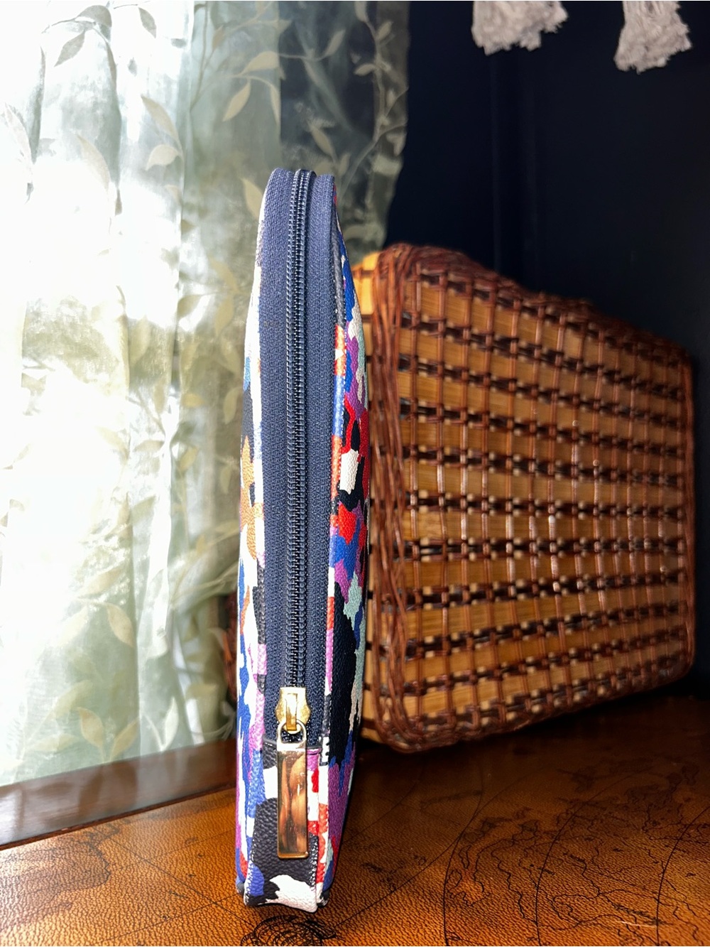 Tory Burch Floral Camouflage iPad or tablet case - used condition - - Picture 4 of 8